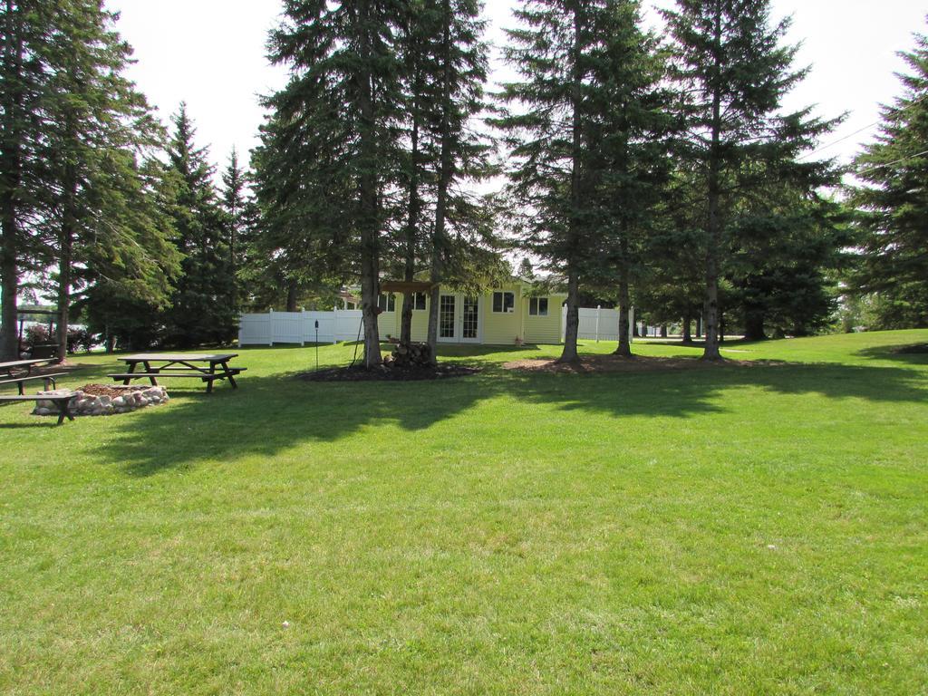 Grand Lake Resort Presque Isle Kültér fotó