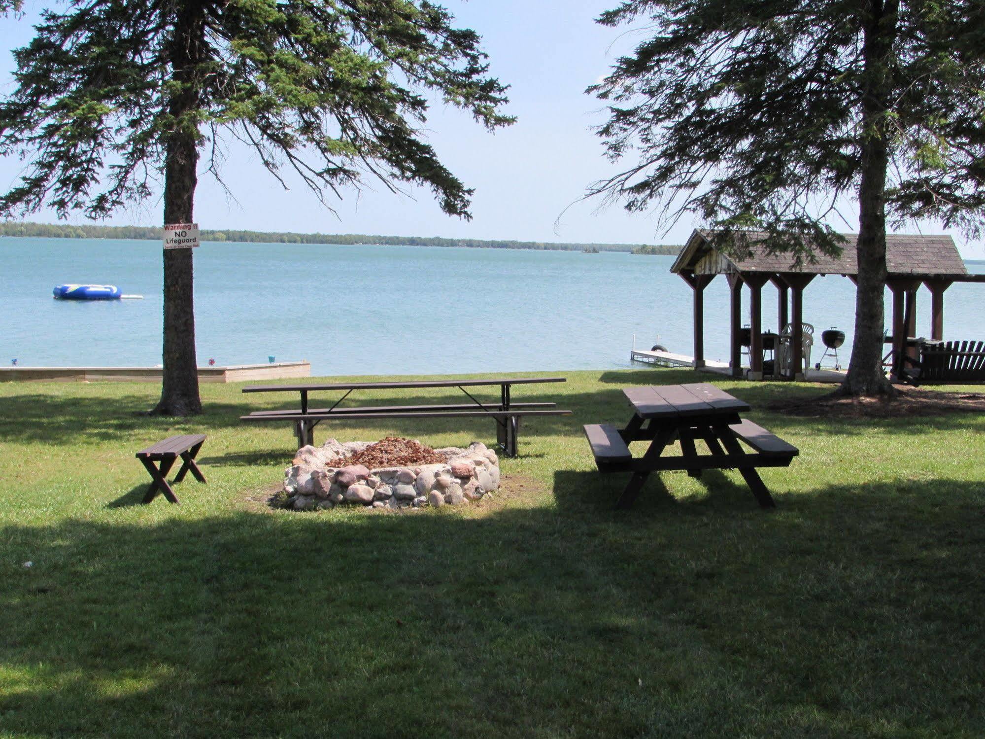 Grand Lake Resort Presque Isle Kültér fotó
